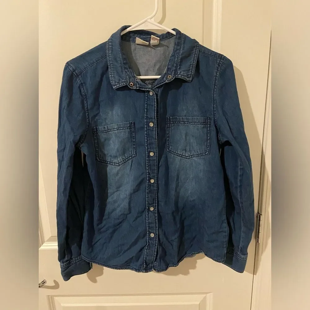 Denim button down - Picture 1 of 7